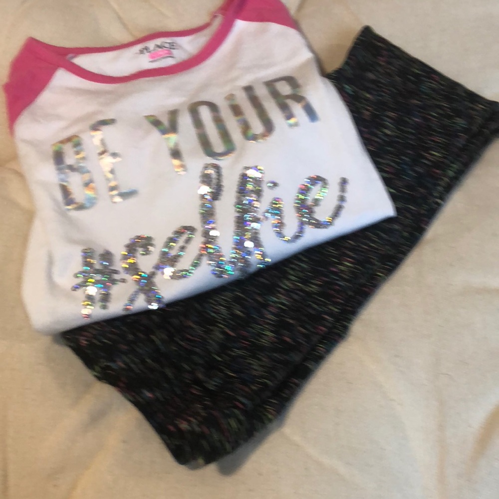 Children place outfit